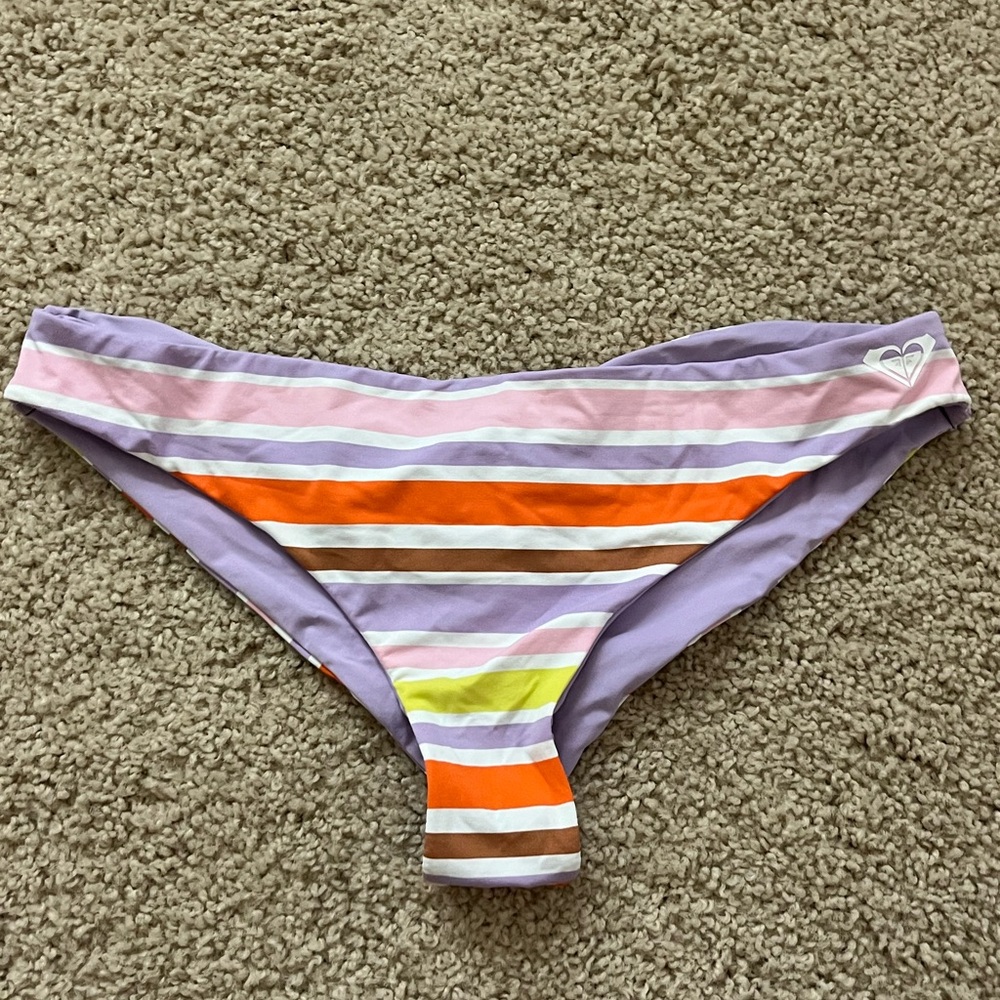 Roxy Women’s Reversible Bikini Bottoms!